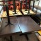 14 tables CHR  pieds métalliques noirs & plateaux marron foncés