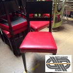Lot 30 chaises brasserie bistrot assise similicuir rouge vif