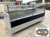 Vitrine froid ventilé 2m60 à réserve 3 portes & groupe logé | Comptoir(s) réfrigéré(s) Criocabin Extra