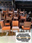 Lot de 72 chaises bistro bois style noyer & simili cuir orange + gris (panaché)