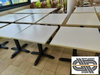 Lot 11 tables CHR carrées plateau stratifié blanc 80 x 80 cm 