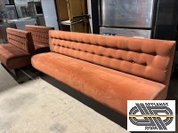 Lot 4 banquettes velours orange brique - dossier capitonné ( 7m80 linéaire  total )