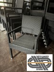 Lot de 36 chaises tressées noires avec accoudoirs