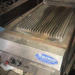 Module grill fonte rainurée Gaz gamme 800 SOLYMAC par BOURGEOIS