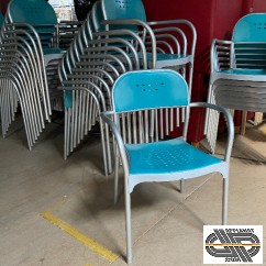 Lot 38 fauteuils CHR outdoor couleur vert d'eau | F. Geraci - Metalmobil 