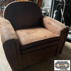 Lot de 6 fauteuils club vintage accoudoirs cloutés