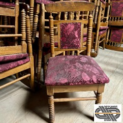 Lot 33 chaises rustiques assise & dossier motif floral brodé