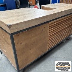 Comptoir d'accueil  2m10 bois naturel meuble caisse style industriel 