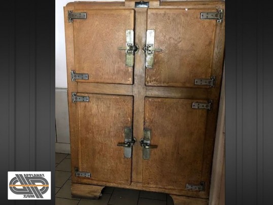 ancienne glacière en bois vinatge , frigo marque frigidaire occasion
