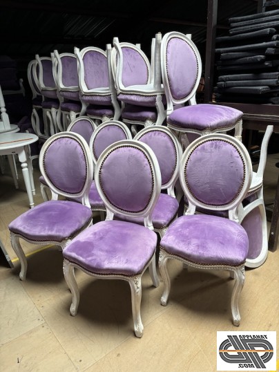 Lot chaises medaillon blanches et mauves