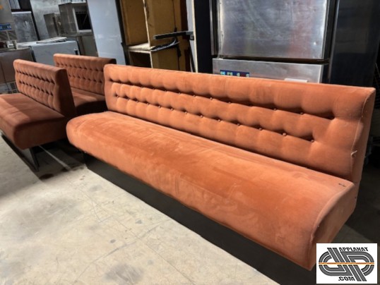 Lot banquettes velour capitonnées oranges