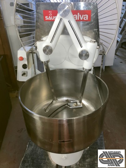 Pétrin bras plongeants cuve fixe 50 Kg de farine 80 kg de pâte