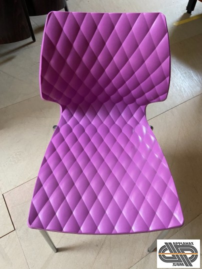 Chaise UNI Metalmobil design fushia rose magenta occasion