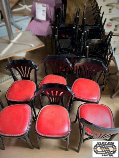 chaise restaurant bois massif noir et rouge