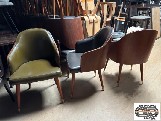 Lot de chaises d'occasion
