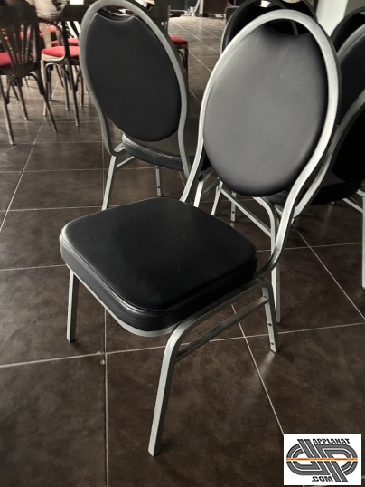 Chaise banquet et réception noire d'occasion