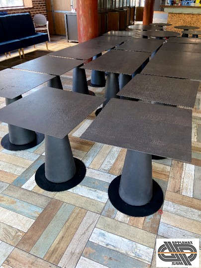 Lot-table-CHR-style-wenge