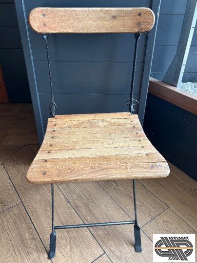 Chaise-pliante-de-restaurant-occasio