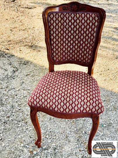 Chaise style ancien bois et habillage velour jacquard de face
