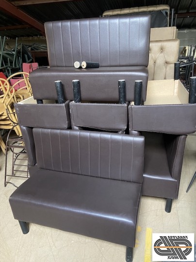 Banquettes de bar bistrot restaurant d'occasion coloris en simili cuir marron brun