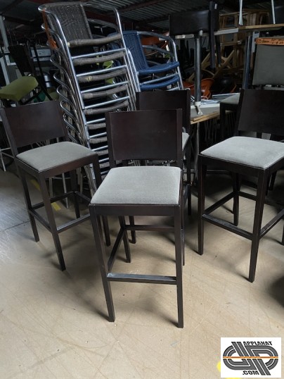 chaises hautes , tabouret comptoir bar ou mange debout occasion