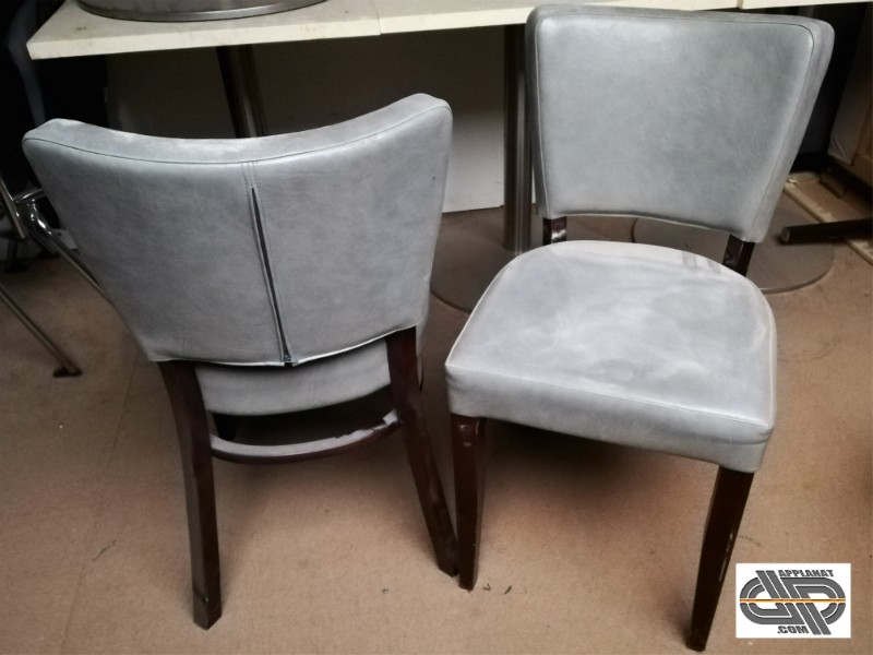 Lot 37 chaises restaurant grises simili cuir occasion  VENDU